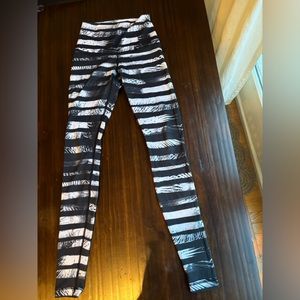 Lululemon High Waisted Legging Size 4
